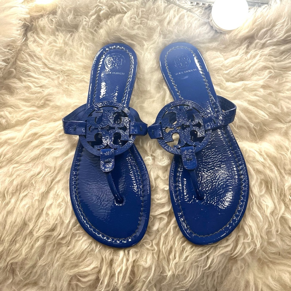 Nautical Blue Tory Burch Sandals | Size 8.5